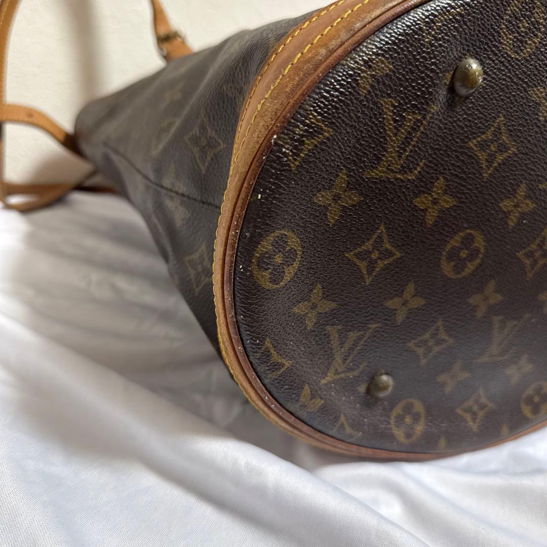 VUITTON ルイヴィトン　モノグラム　バケットGM