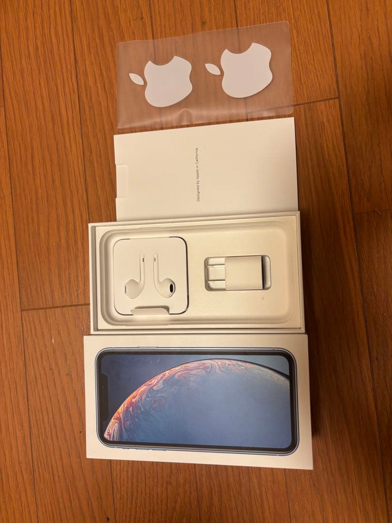 iPhone XR 128GB ソフトバンク 送料込み