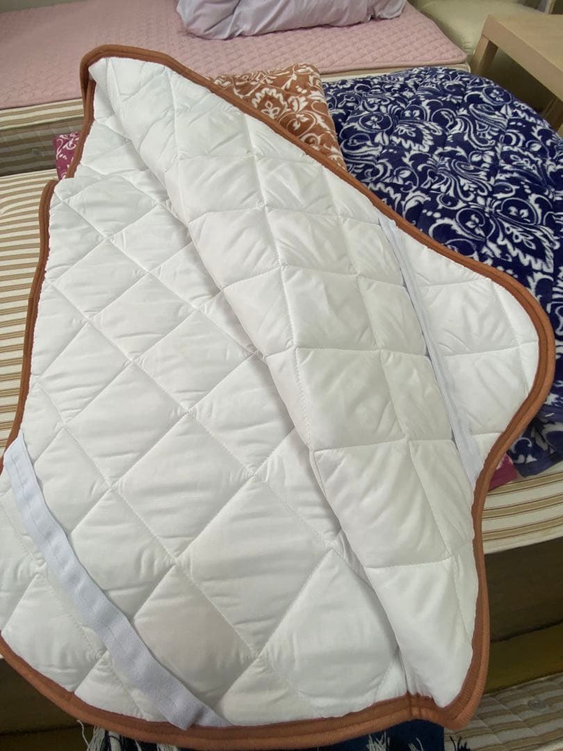 新品♦️西川高級敷きパッド♦️ダマスク柄 ブラウン シングル2枚セット♦️送料込