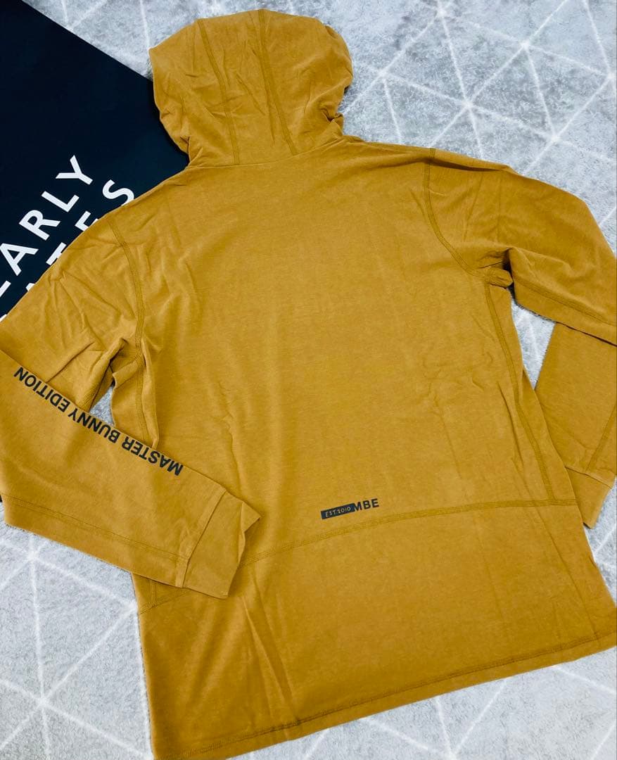 新品 パーリーゲイツ マスターバニー ベアスムース フーディ(6)サイズLL