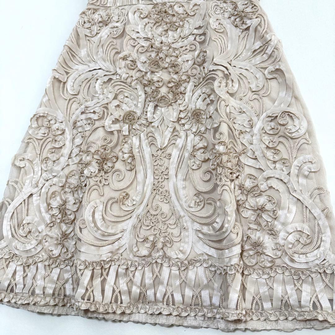 新品✨定価７万✨アナイ✨テープ刺繍ワンピース（M）ベージュ　チュールレース　花柄