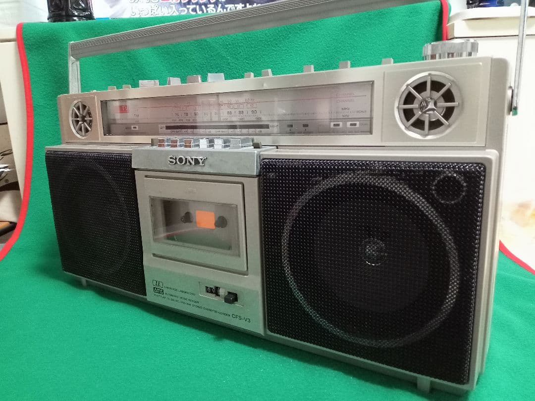 SONY CFS-V3 ラジカセ FM/AMカセットプレーヤー