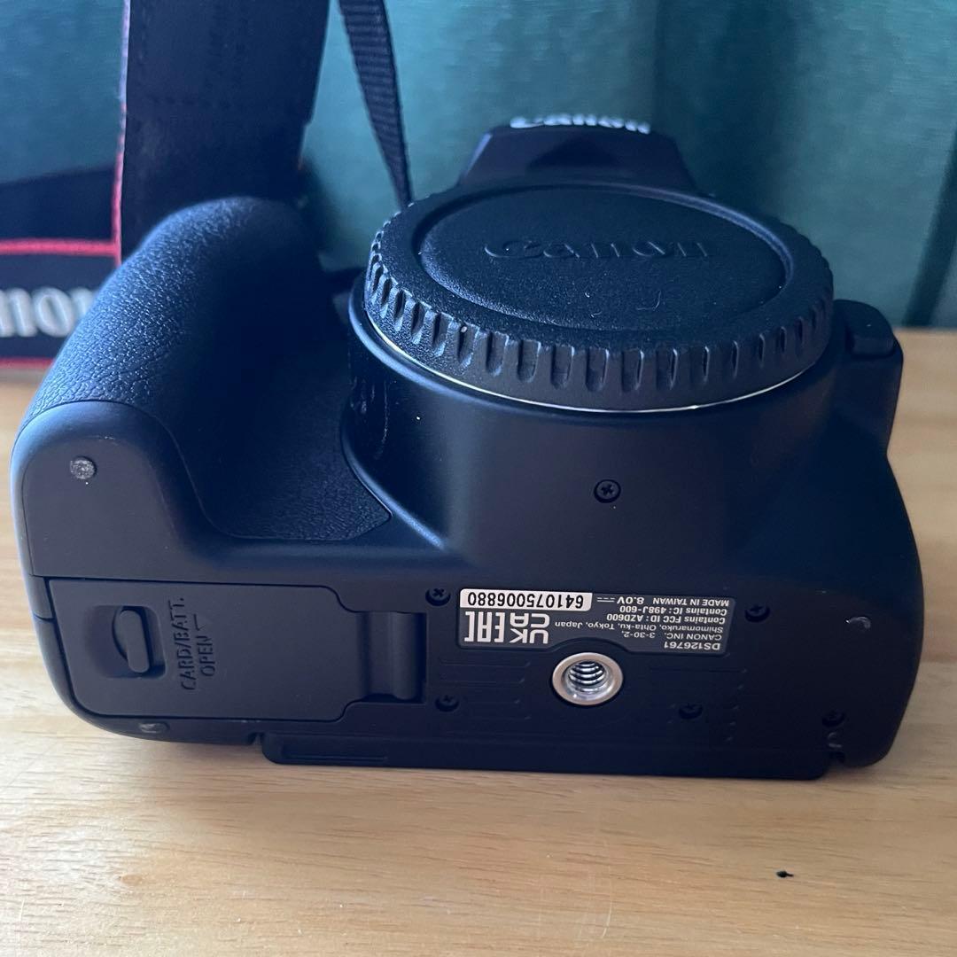 Canon EOS Kiss X10 レンズキット ブラック