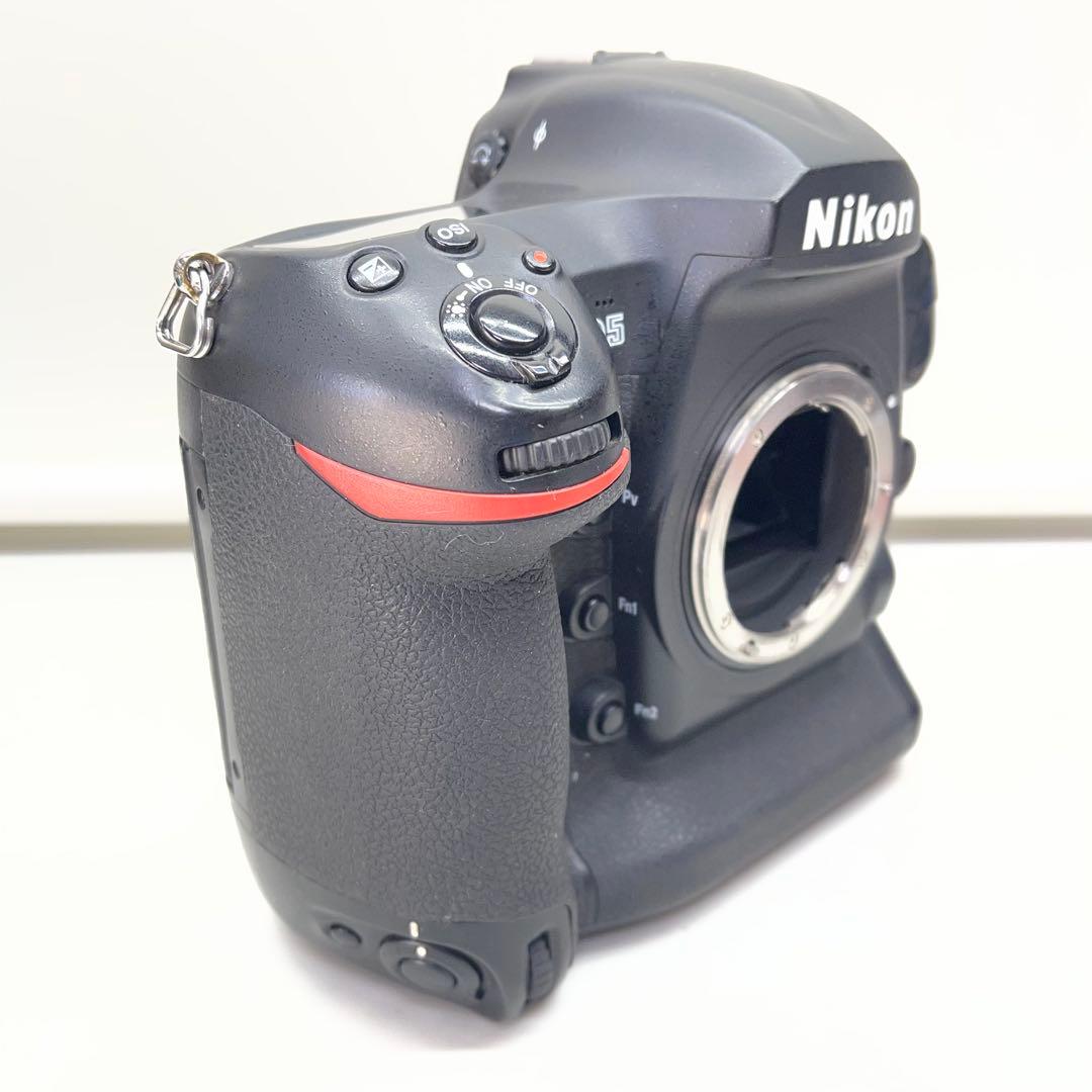 Nikon D5 デジタル一眼レフカメラ 本体　ジャンクです