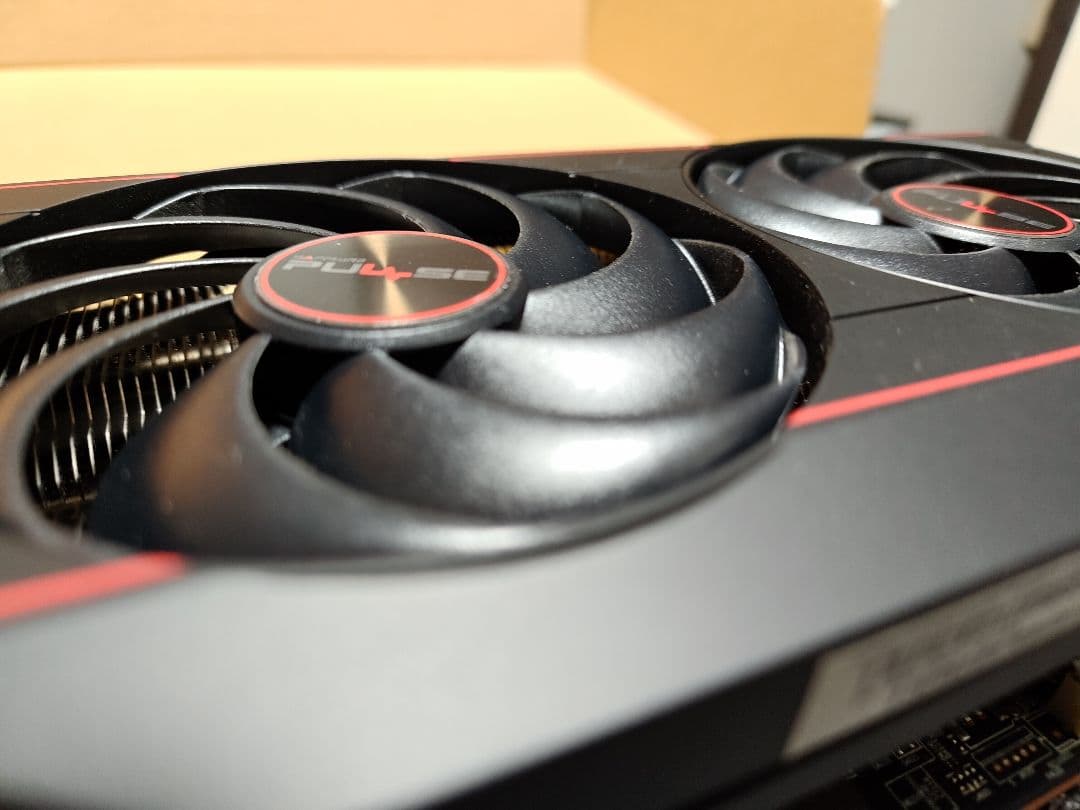 グラフィックボード・グラボ・ビデオカード AMD Radeon RX6800 SAPPHIRE PULSE