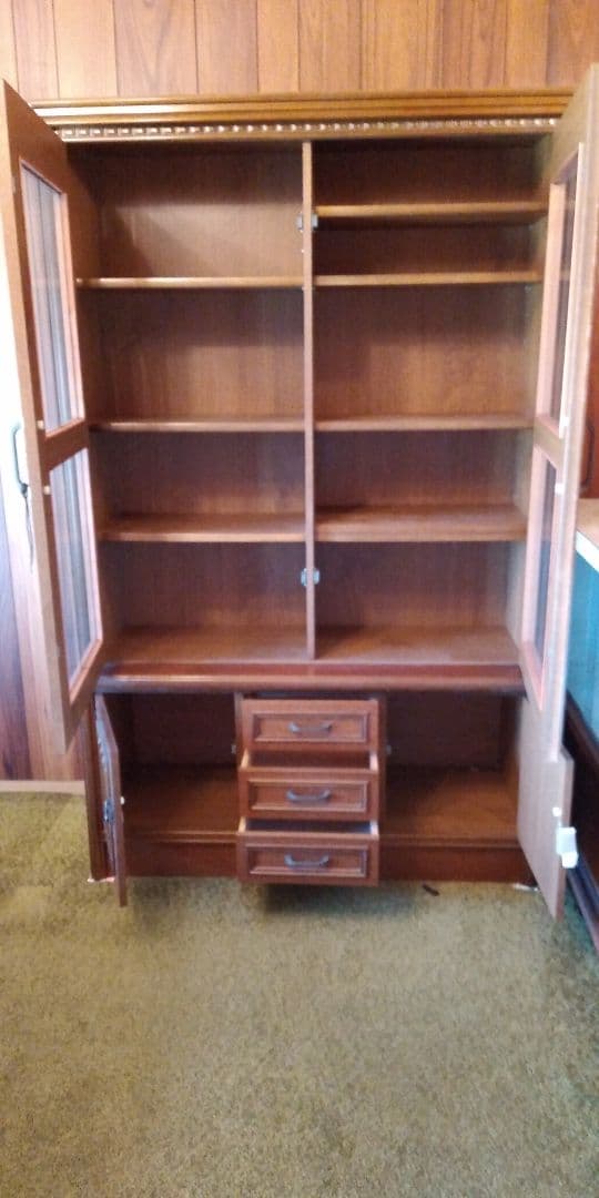 【岡山市東区・直接引き取りは25,400円引き】ガラス付き木製大型書棚