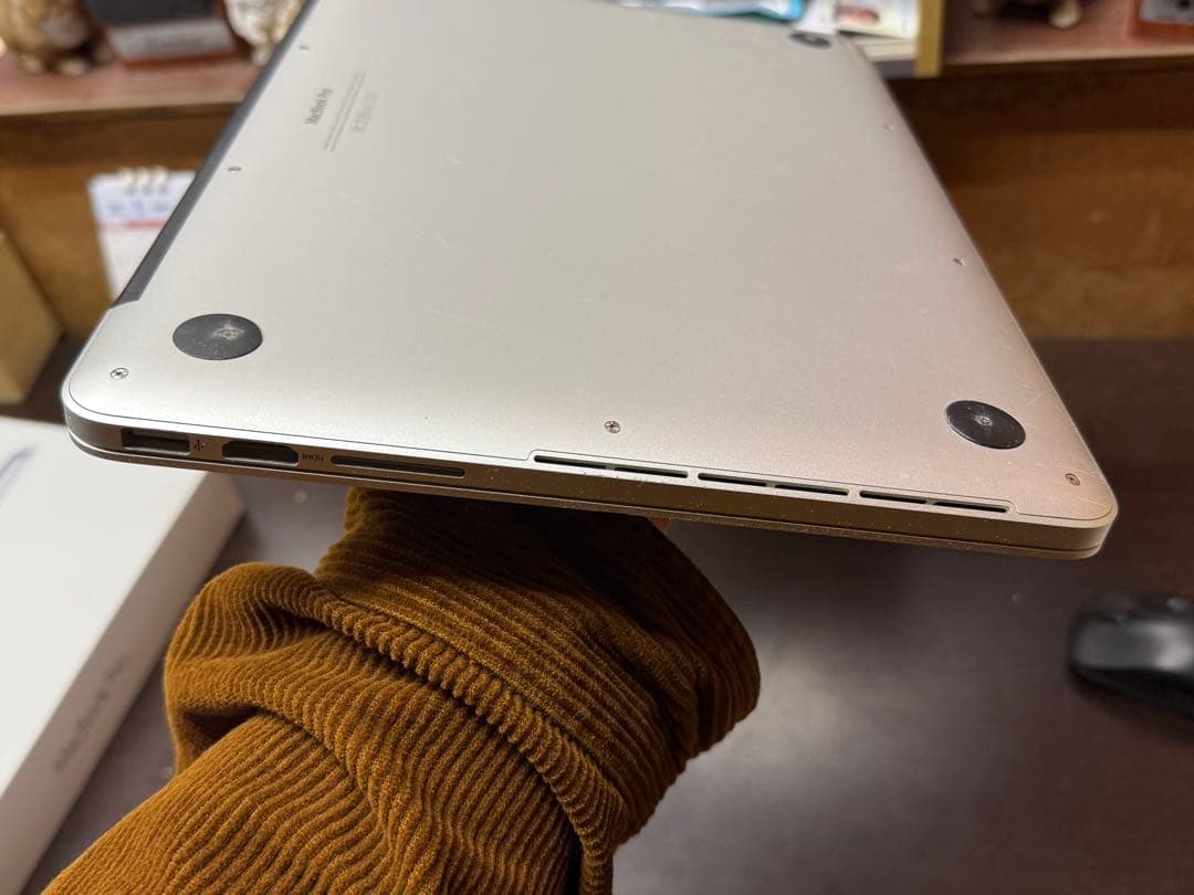 MacBook本体 Macbook Pro 13inch 128gb Early 2015