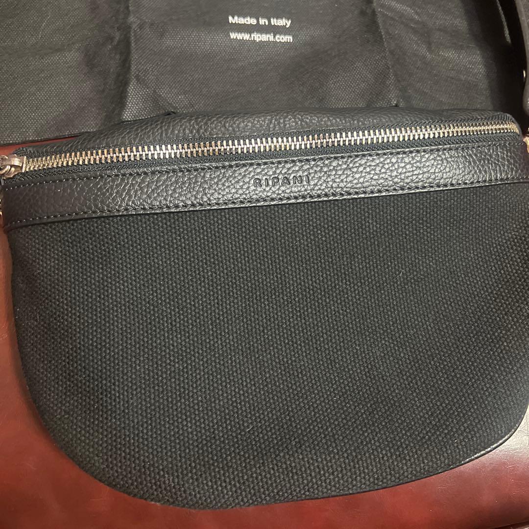 リパーニ　RIPANI ショルダーバッグ　ボディバッグ　ウエストポーチ　本革