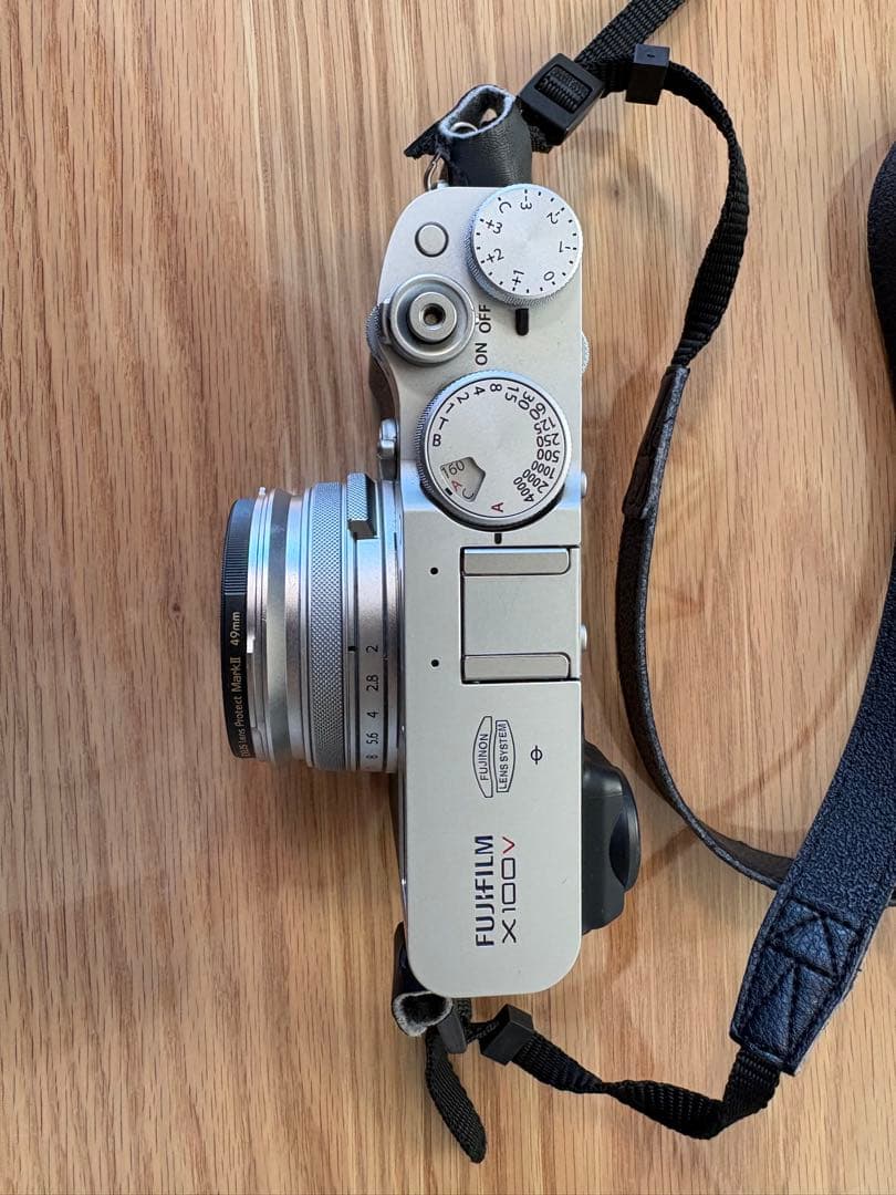 lux【シャッター数3500】Fujifilm X100V デジタルカメラ