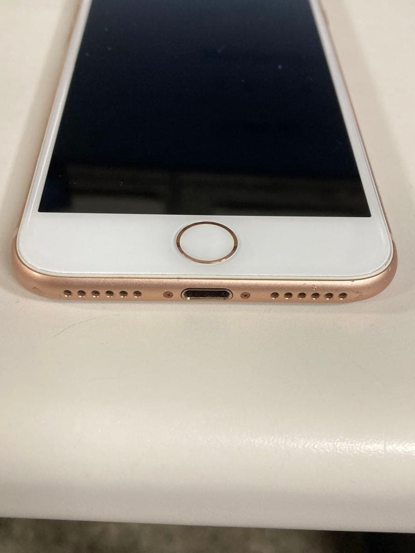 Apple iPhone8 本体 64GB ピンクゴールド　バッテリー残量77%