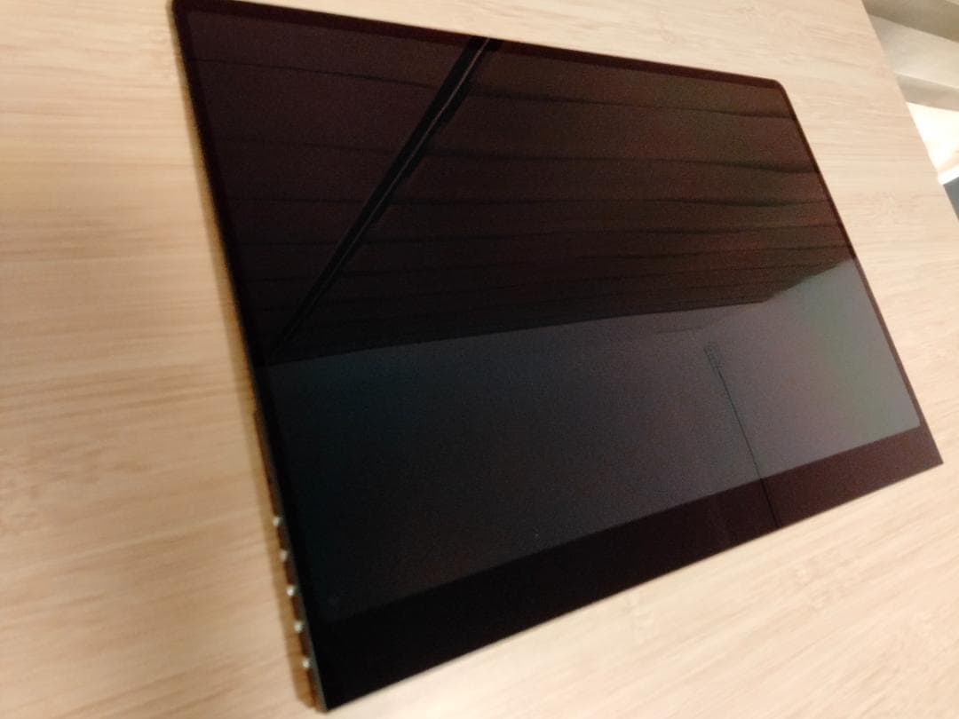 ほぼ新品 OLED モニター 14インチ 3K 120Hz