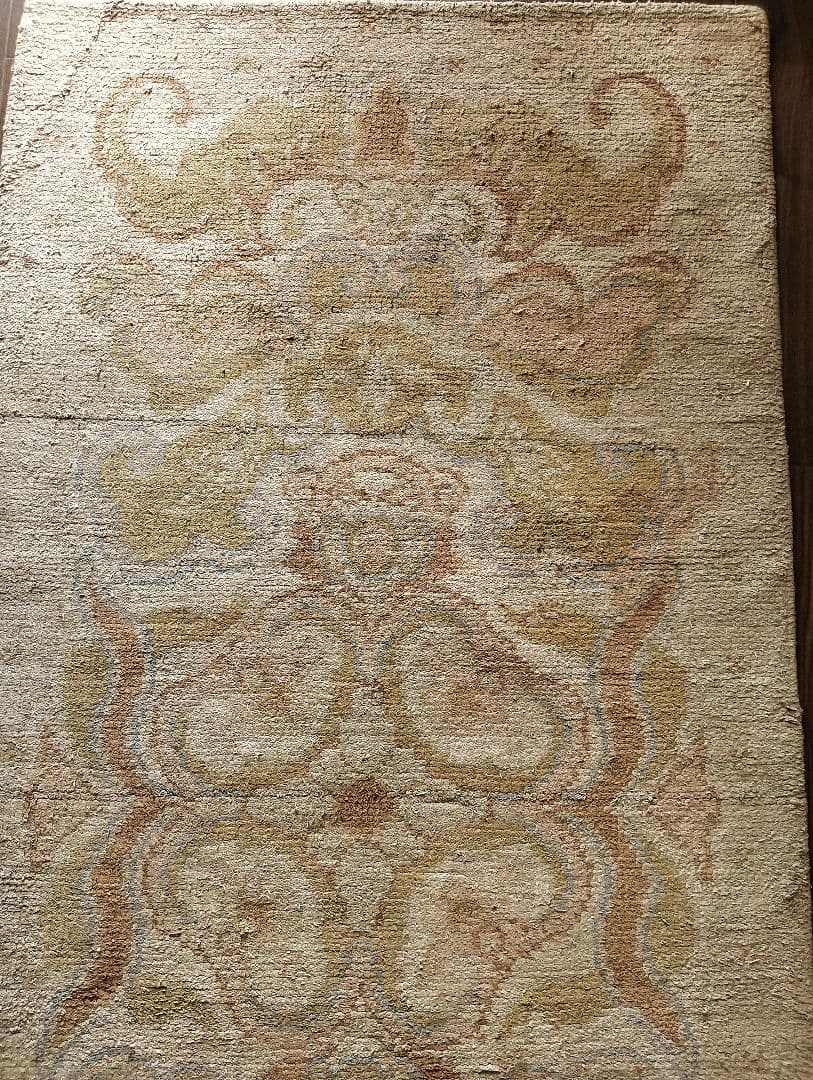 アンティーク緞通　苔色の古びた緞通のラグ　赤穂　堺　鍋島　屋敷　大正ロマン