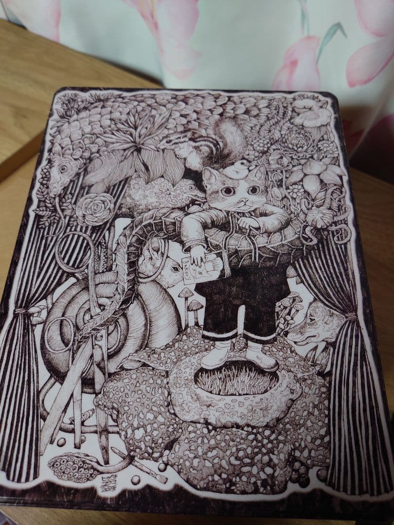 ヒグチユウコ　ホルベインTOOLBOX角缶　タオルハンカチ　　訳ありショルダー…