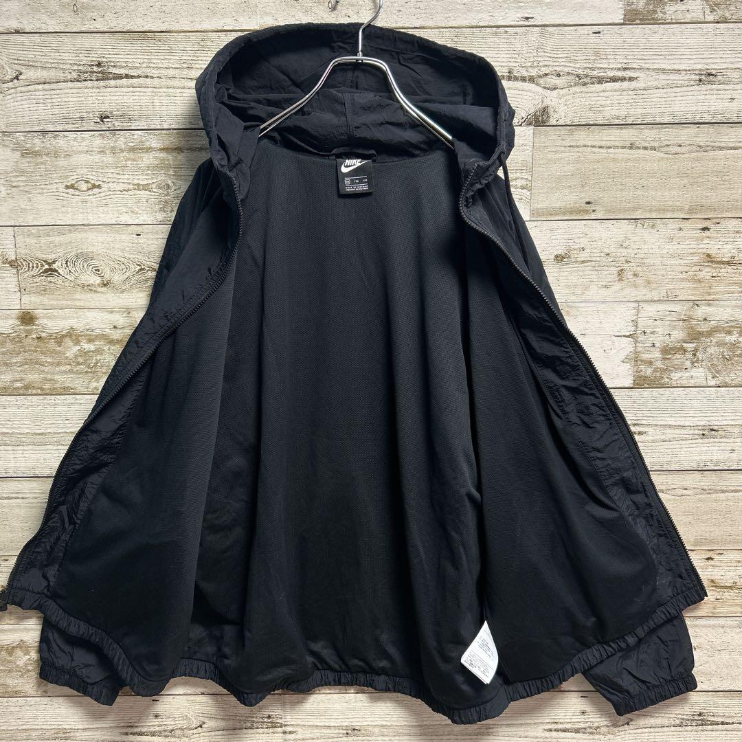 164【希少XXLサイズ】ナイキ☆ワンポイント刺繍ロゴナイロンジャケット