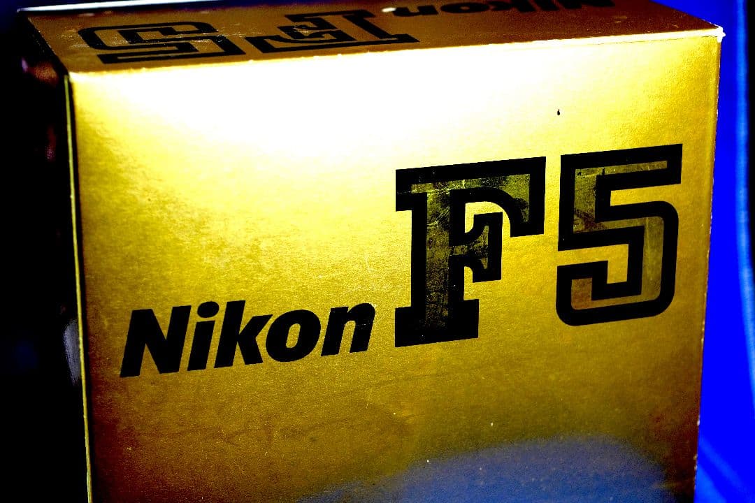 ニコン　Nikon F5 完動品