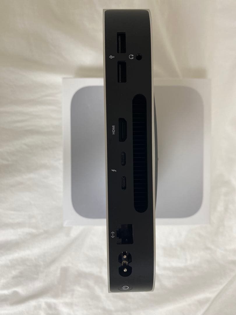 Apple Mac mini M2 2023 メモリ8GB SSD256GB