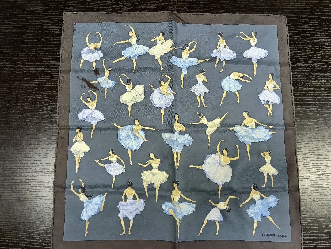 445 HERMES エルメス カレ45 バレリーナ ハンカチ スカーフ