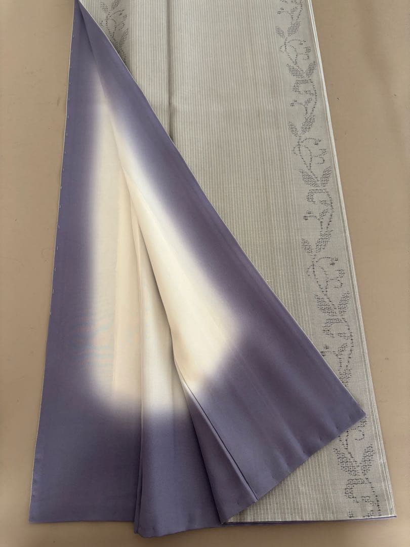 奥順 証紙 はたおり娘 結城紬 ライトグレー 亀甲絣 更紗 80亀甲 極美品