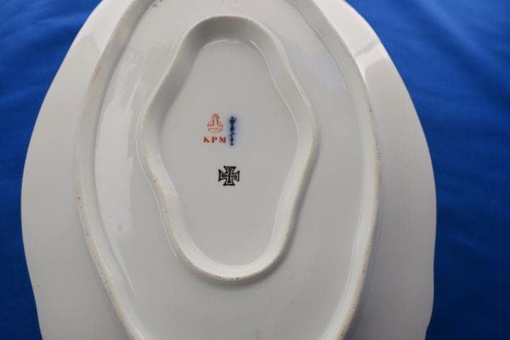 一目で見る人を魅了するKPMのグレービーボート