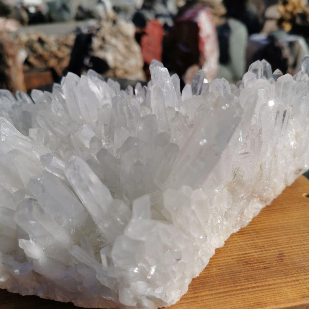 水晶クラスター　5.4キロ　鑑賞石　天然石　置物　オブジェ　インテリア　鉱物