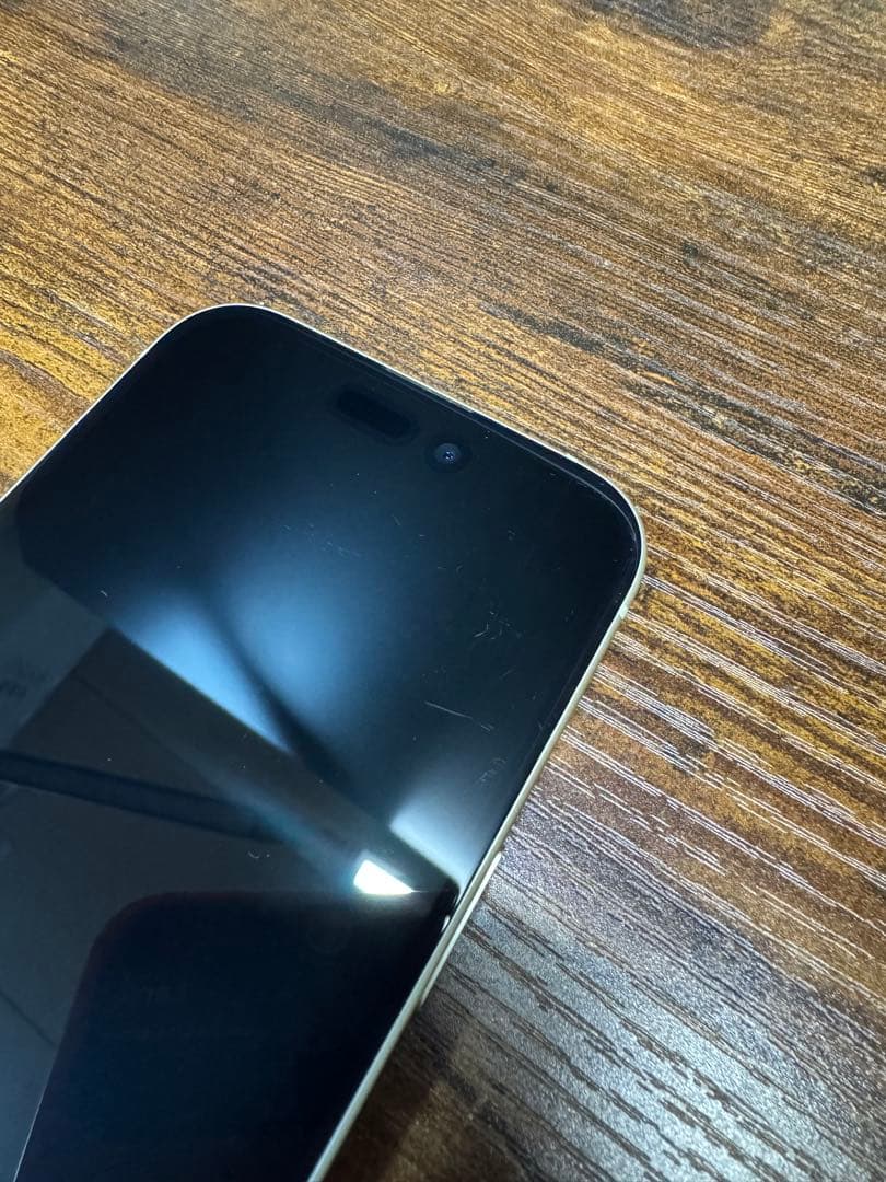 Apple iPhone15 イエロー 128GB 香港版 デュアルSIM