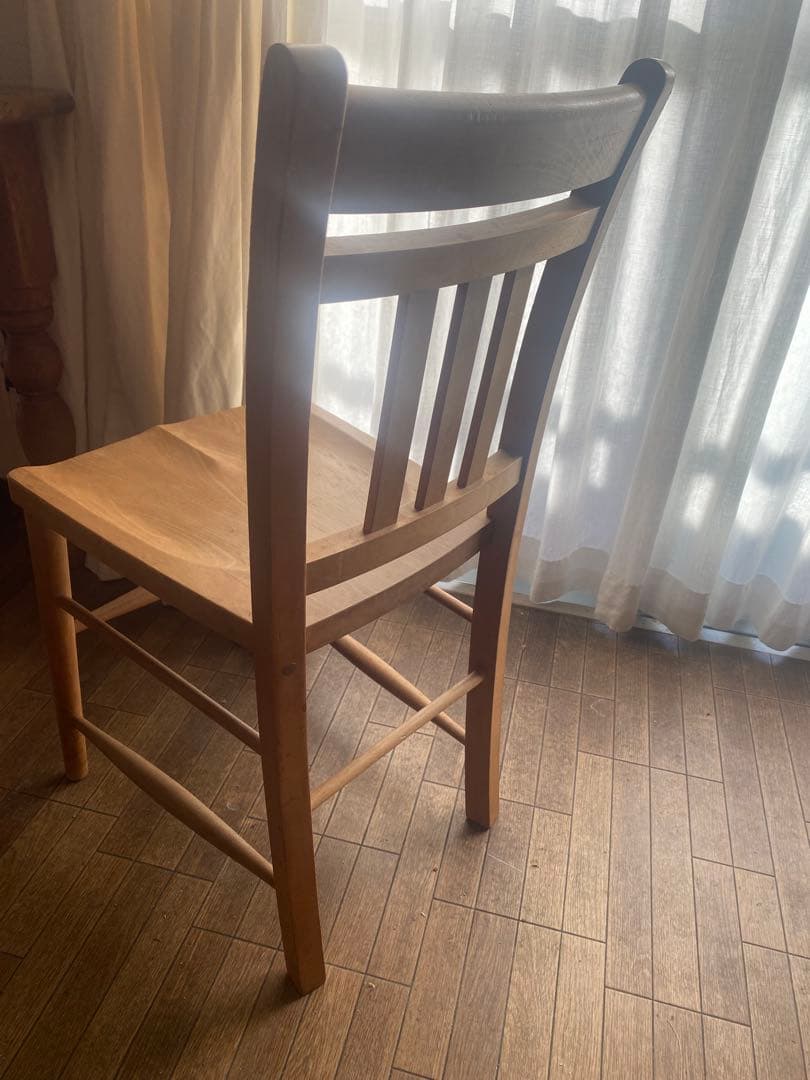 3ペニーワイズ　チェア　椅子　京都府京田辺市