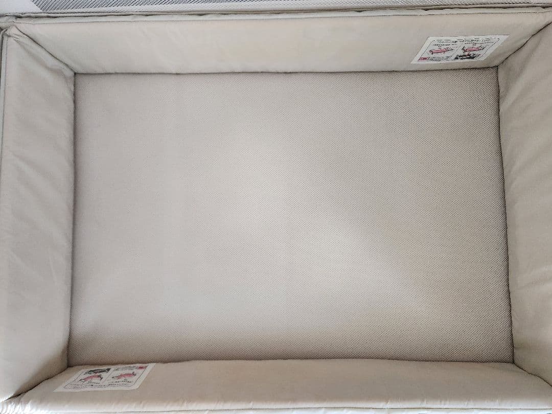 Aprica ココネルエアー ベビーベッド クリーム　ベージュ