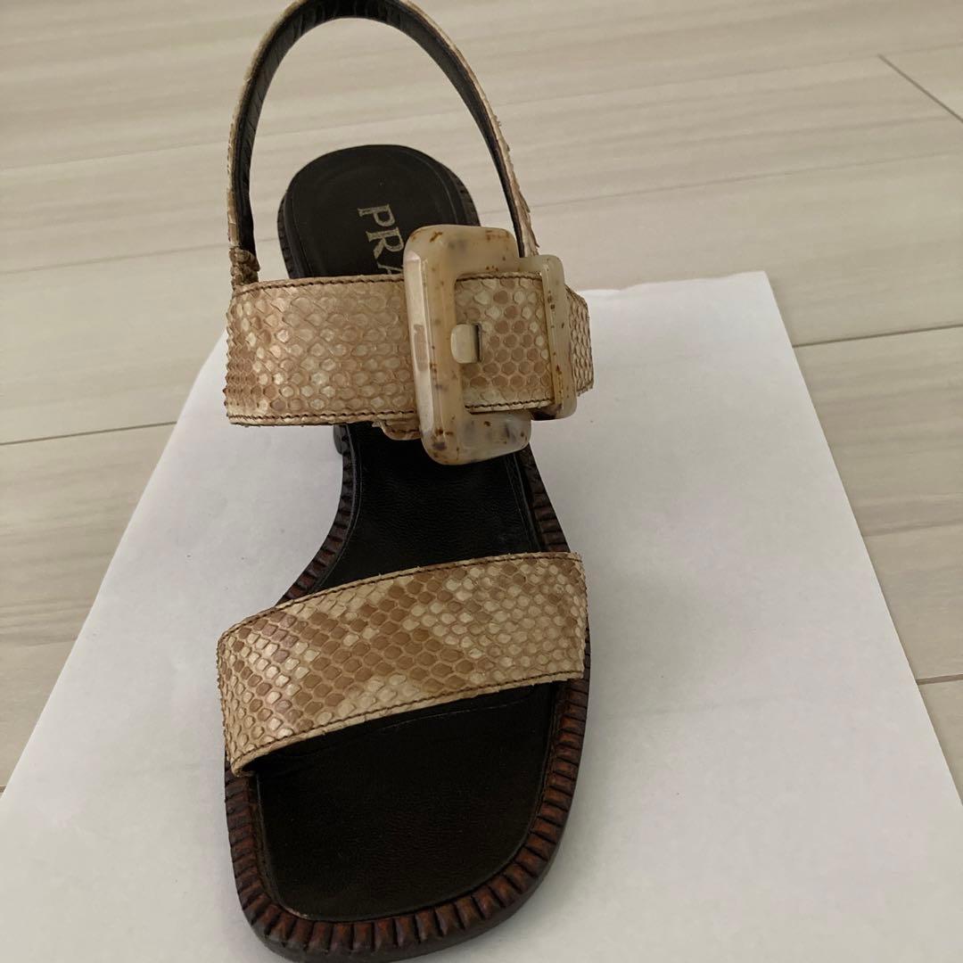 11月20日までタイムセール　PRADAスネイクサンダル