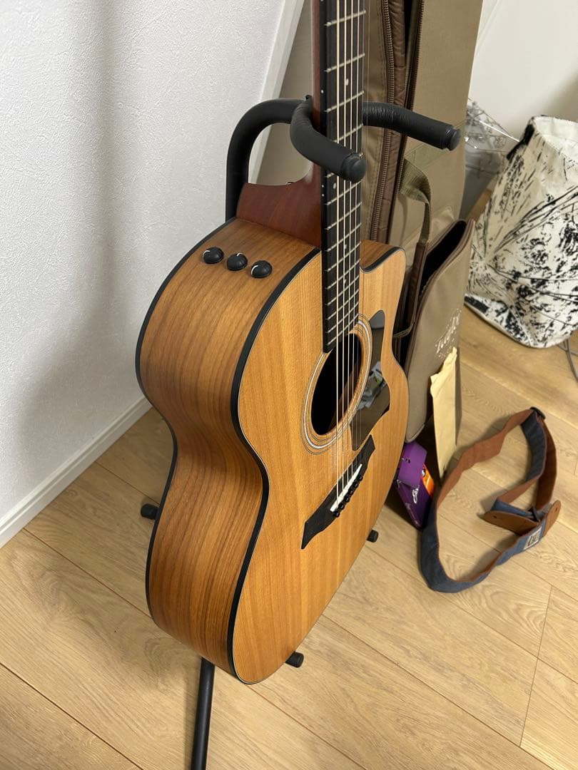 ★ Taylor 114ce エレアコ　美品　動作確認済　おまけつき★