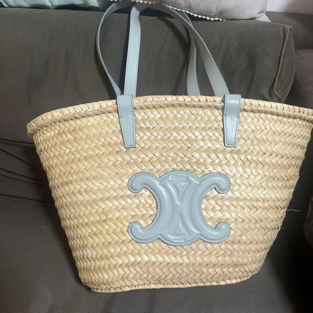 値下げ　リバティ巾着付き❣️セリーヌカゴバック　ライトブルー