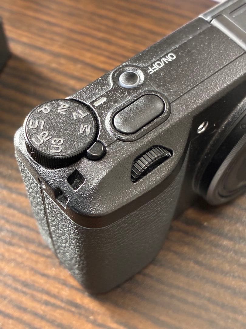 RICHO GR3 コンパクトデジタルカメラ リコー　ricoh gr iii