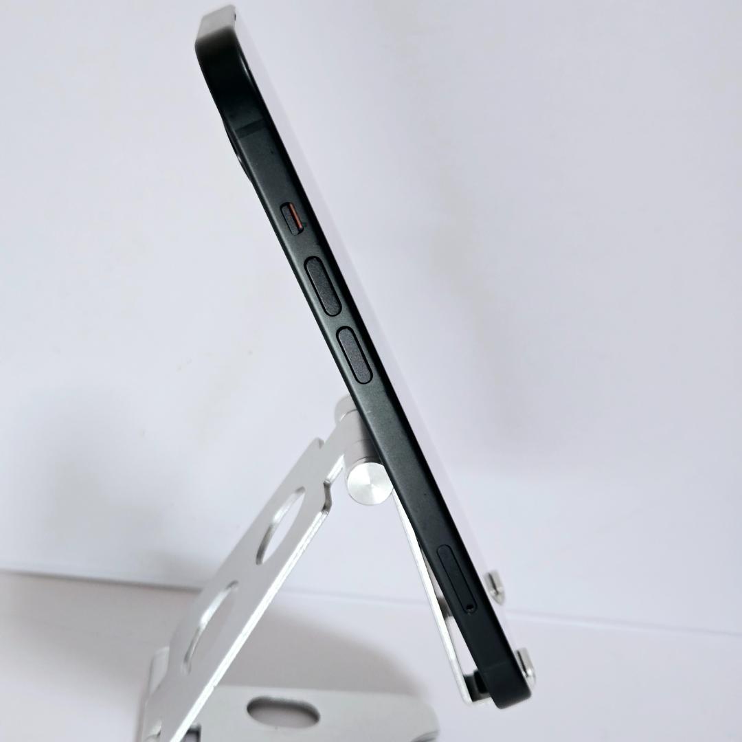 04 iPhone15 ブラック SIMフリー 美品 バッテリー91%