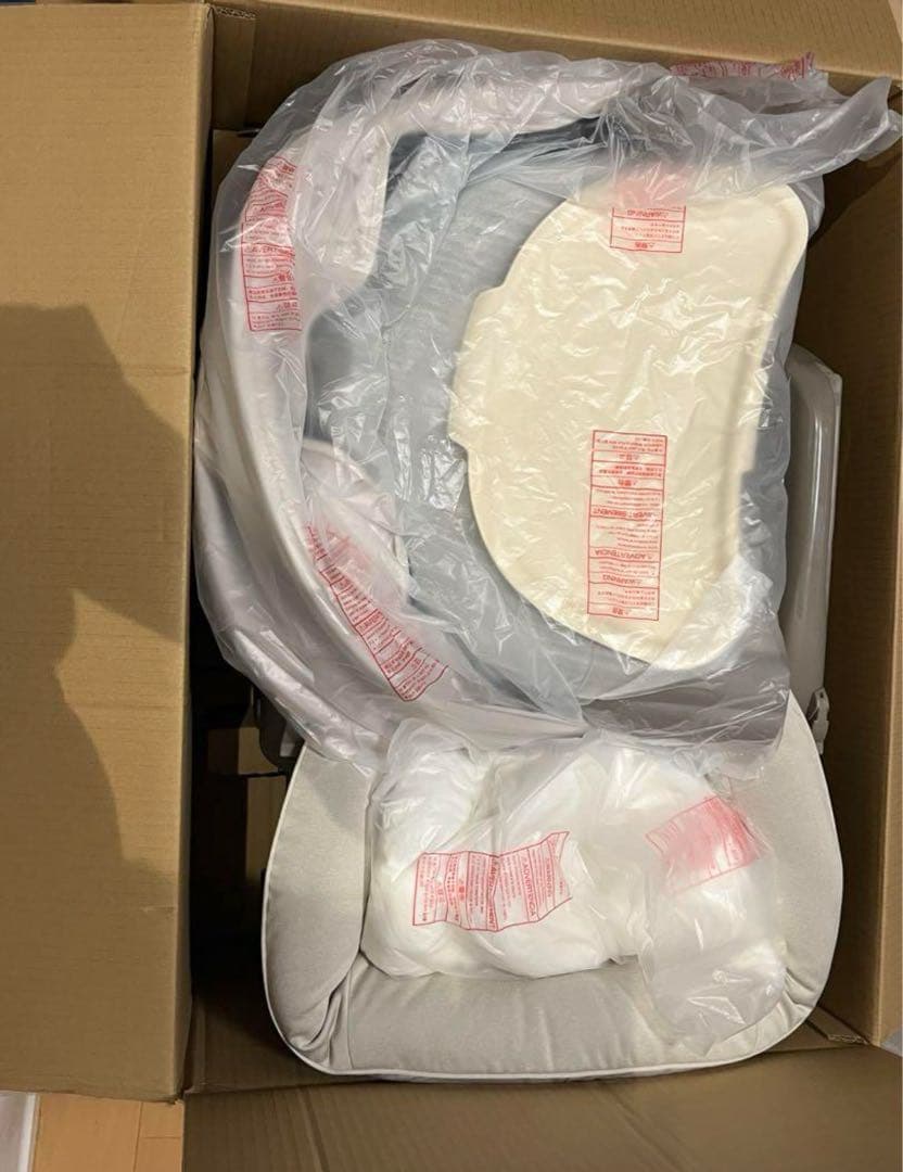 【値下げ中】Combi コンビ ホワイトレーベル ネムリラ コードレス ベージュ