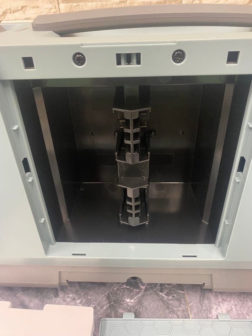 山善　ELEIN バッテリー対応コンパクトクーラー YBC-C04