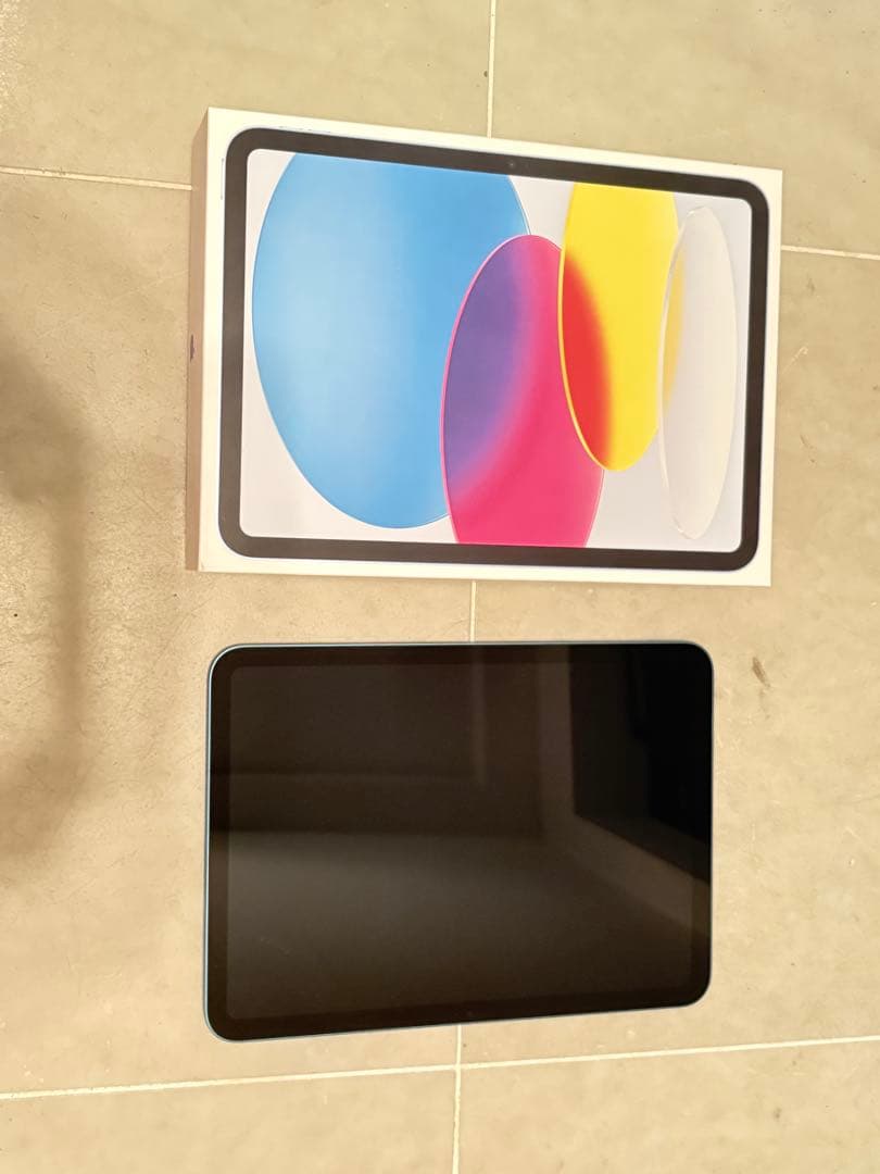 Apple iPad 第11世代 最新 128GB WiFiモデル ブルー