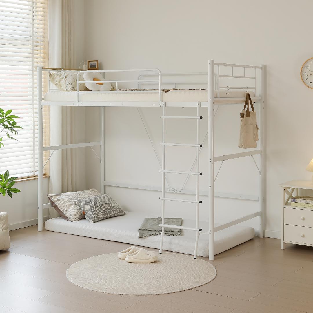 超人気✨ロフトベッド（S）コンセント付き送料無料 スチール 耐震ベッド　ホワイト