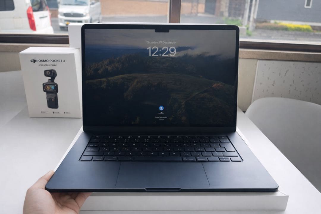 MacBook本体 MacBook Air M3 15inches