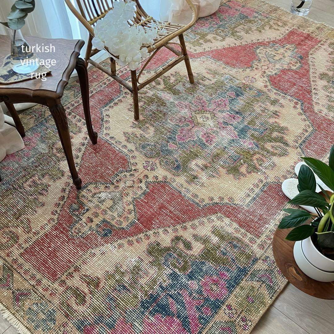 貴重✳︎アヴァノス　落ち着きシャビーレッド　キャラメル　トルコヴィンテージラグ
