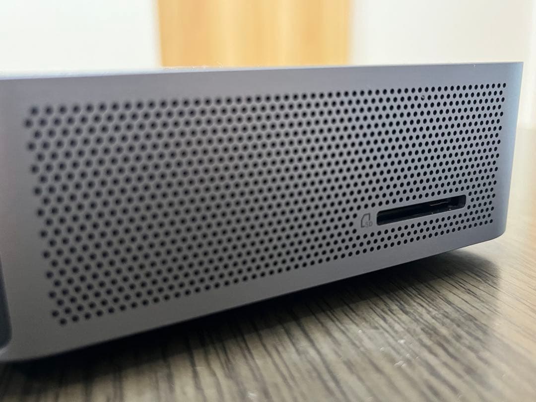 GEEKOM GT1 mega 2テラ　超高性能キーボード付！