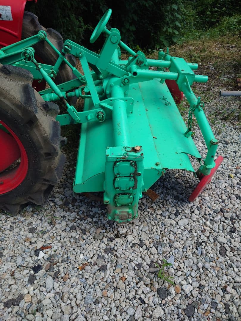 YANMAR YM2000 トラクター 赤と緑