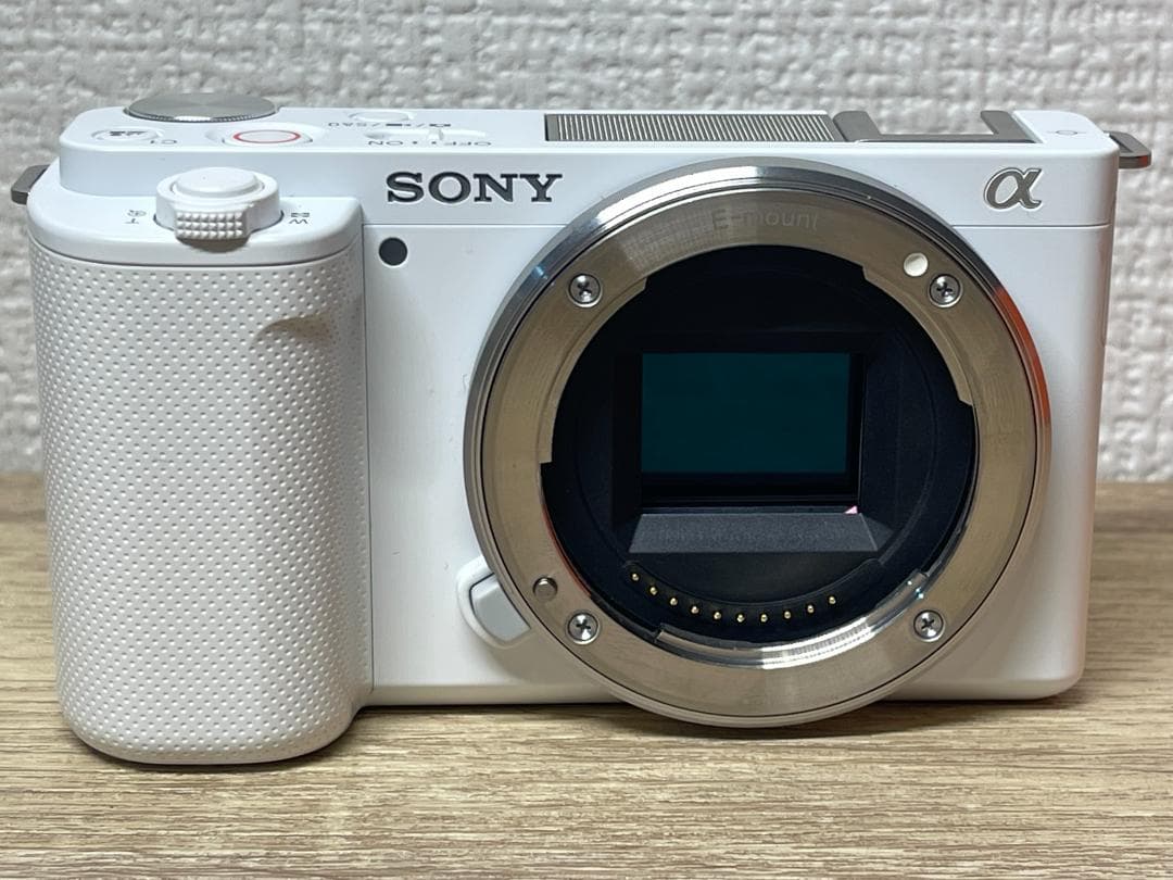 SONY ZV-E10 ホワイト【グリップ+SDカード(256GB)付き】