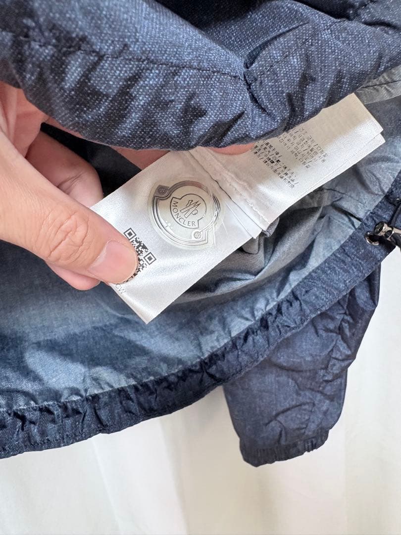 美品　モンクレールCAPBRETON ナイロンジャケット デニム調　ブルゾン