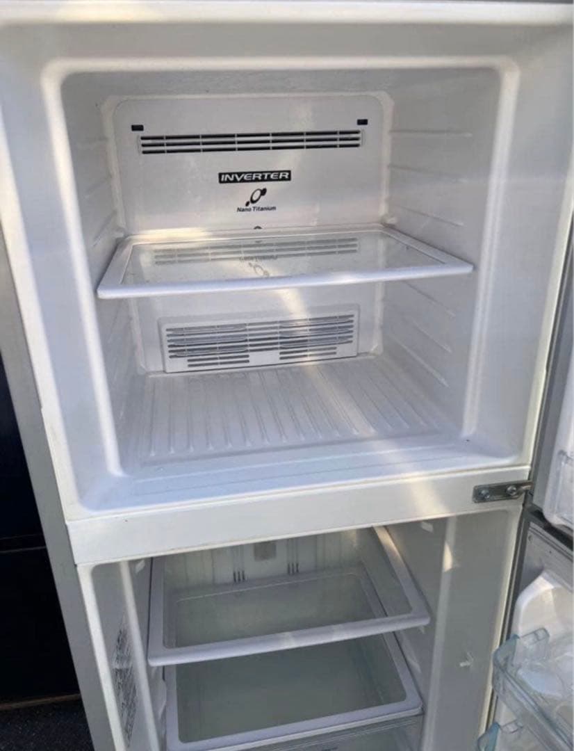 2016年式 203L ノンフロン冷凍冷蔵庫 HITACHI R-20FA