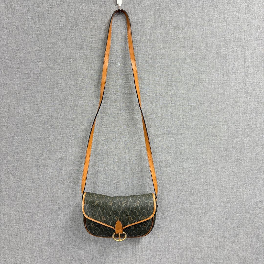 Christian Dior クリスチャンディオール ハニカム ショルダーバッグ