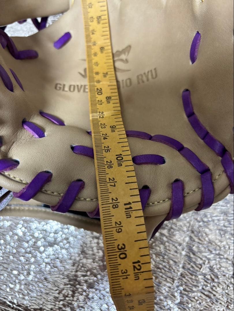 RYU 6周年記念グローブ　TIG 硬式軟式兼用モデル