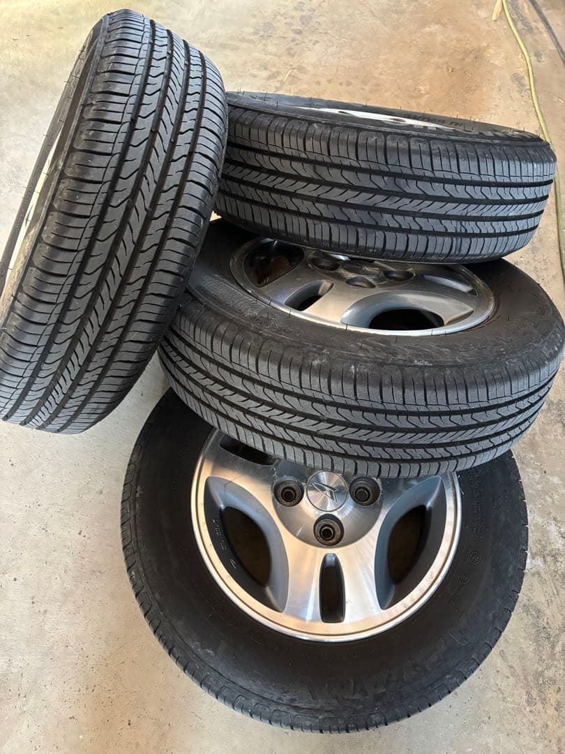 ②ダイハツ純正アルミ　タイヤセット 13インチ