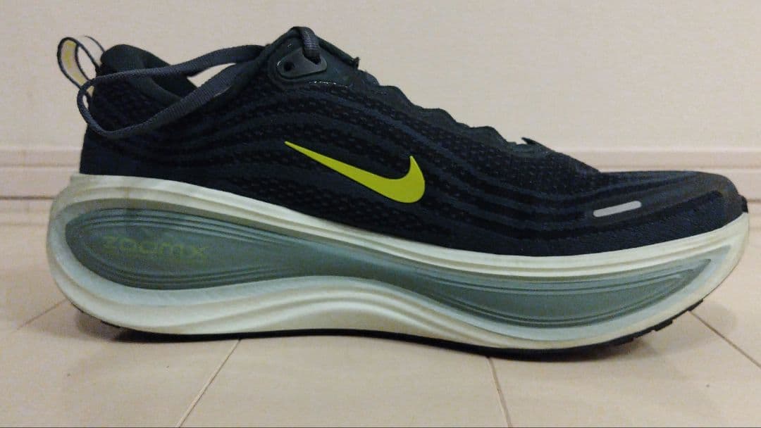 「最終値下げ」Nike ボメロプラス　サイズ27cm 美品