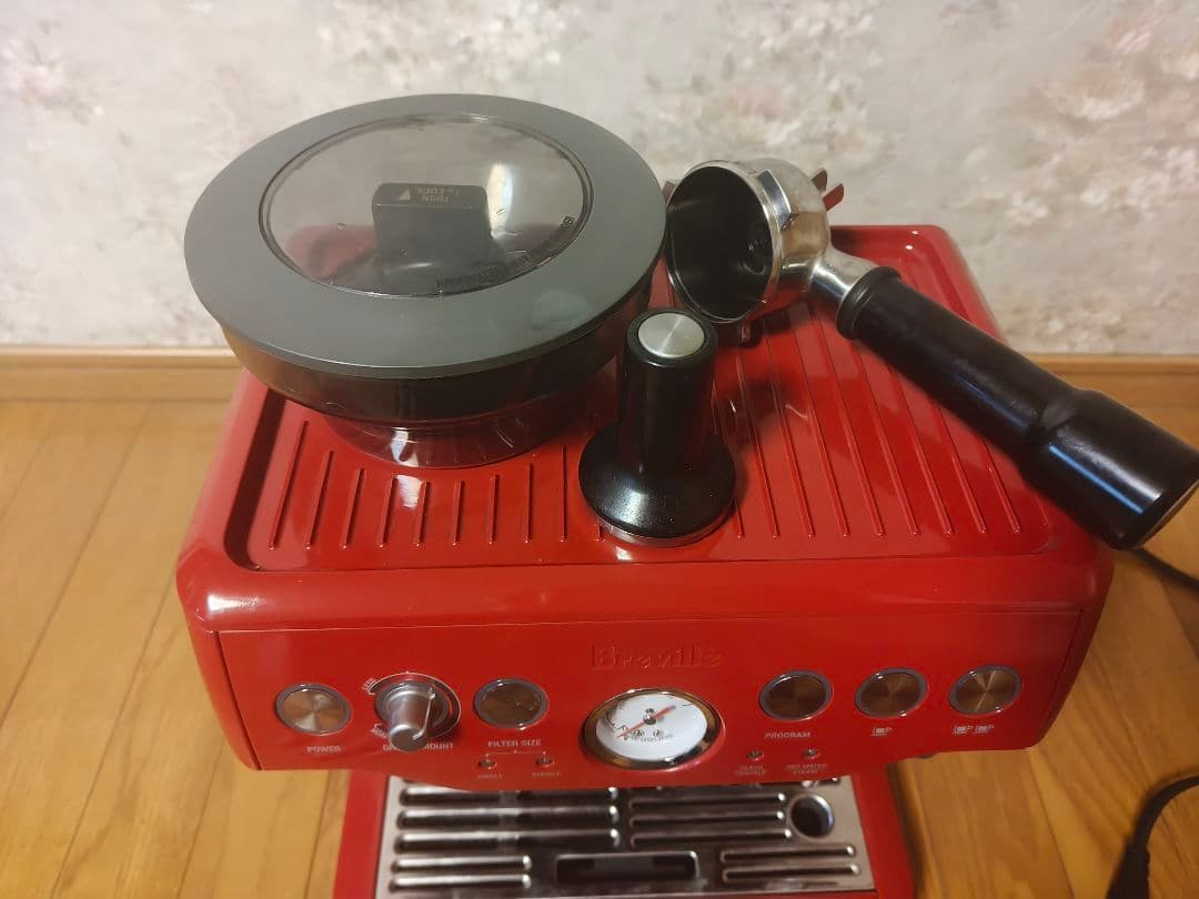 コーヒーメーカー・エスプレッソマシン Breville Barista Cranberry BES870CBXL
