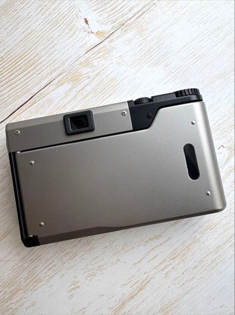 【美品】CONTAX T3 フィルムカメラ 本体とケース付き