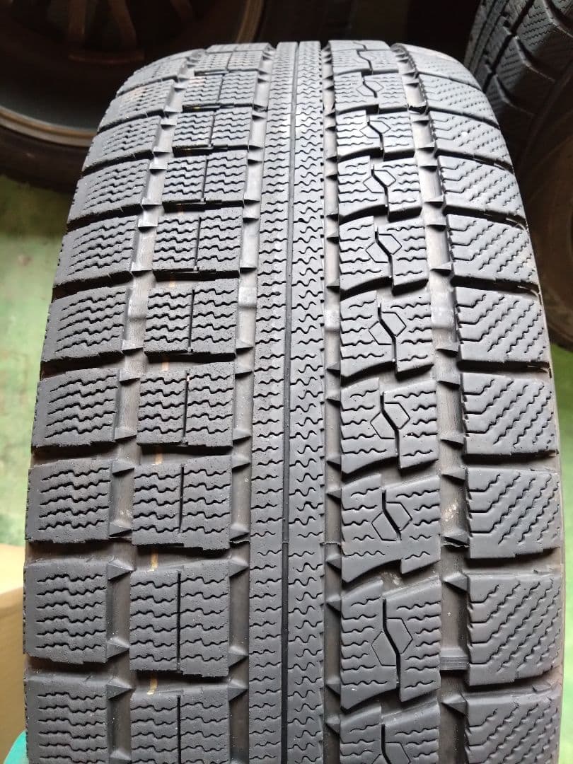 VELVA SPORT スタッドレスホイールセット 7J +55 PCD114